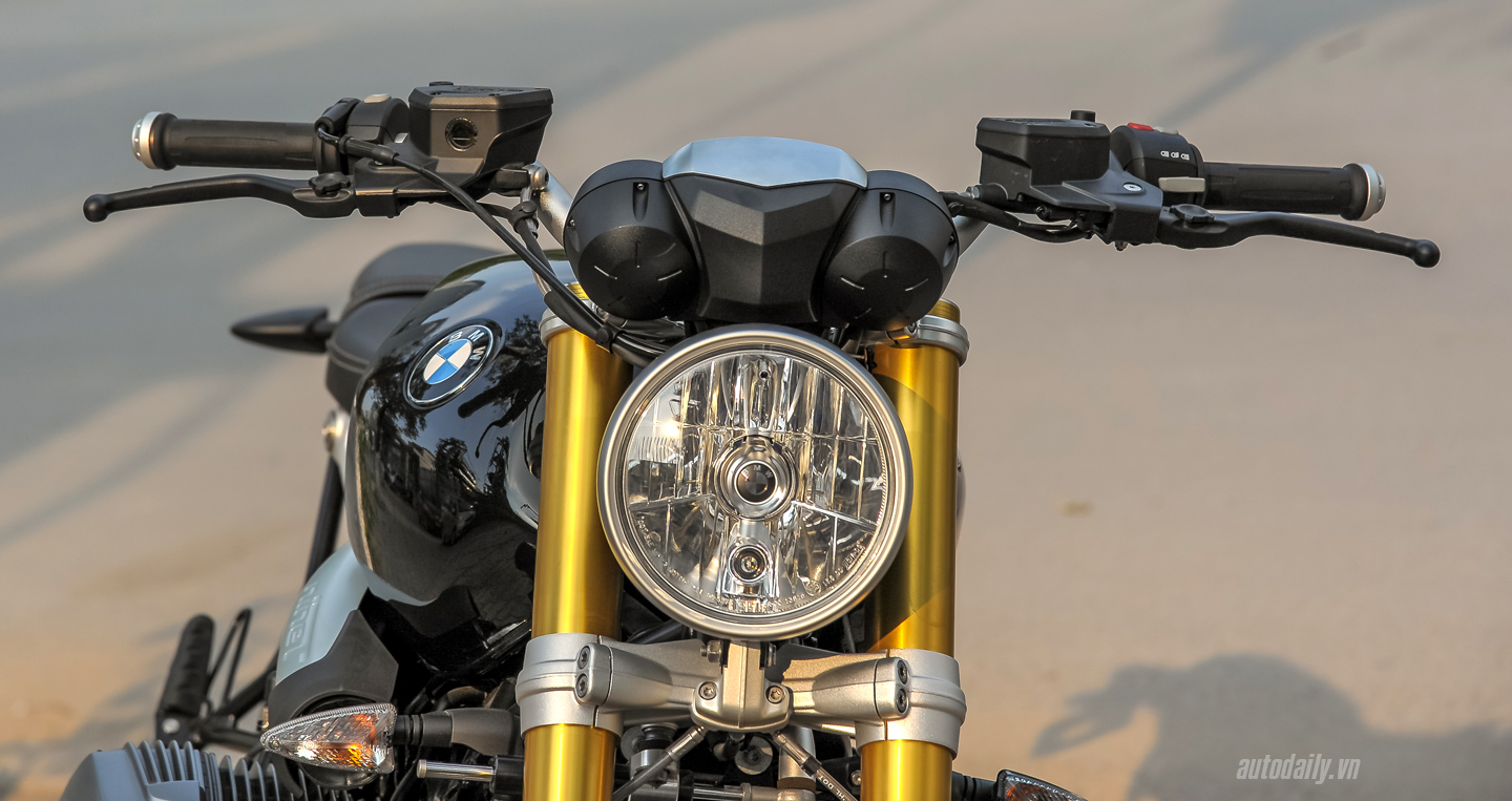 BMW R nine T (14).JPG